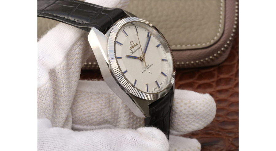 omega_xxxxx_big_00010.jpg