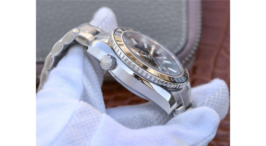 omega_xxxxx_big_00009.jpg