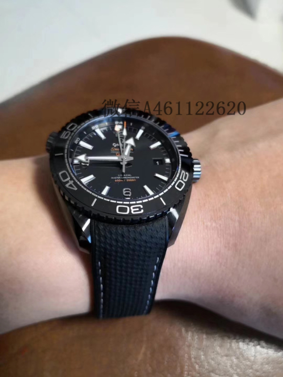 omega_xxxxx_big_00004.jpg