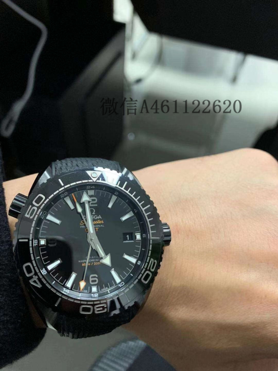 omega_xxxxx_big_00005.jpg