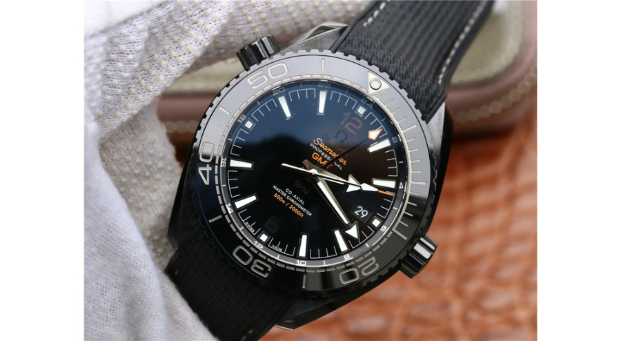omega_xxxxx_big_00007.jpg