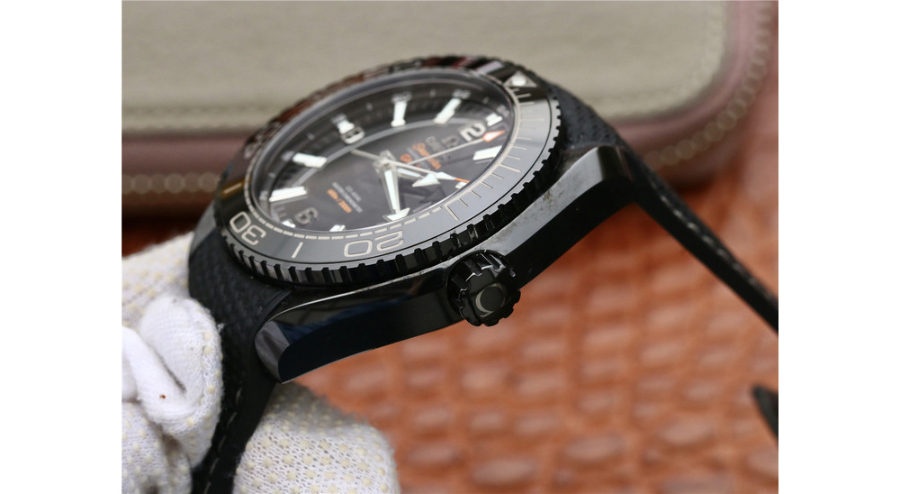 omega_xxxxx_big_00010.jpg