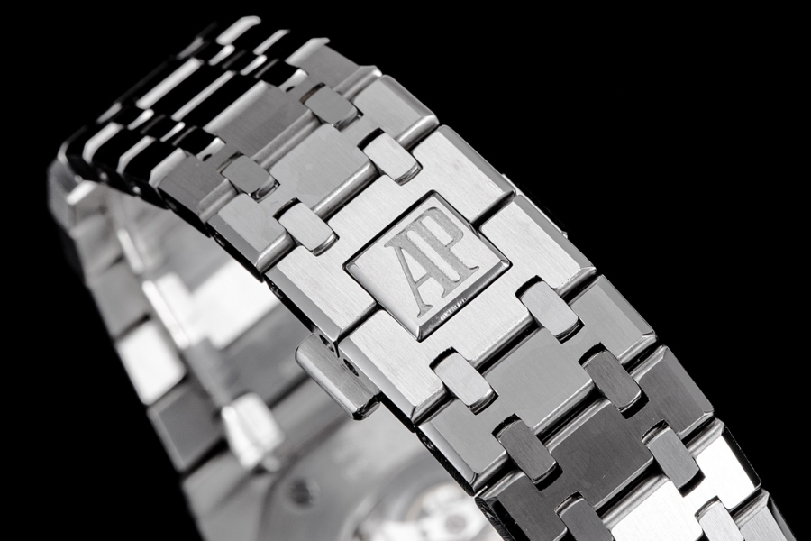 ap_xxxxx_big_00008.jpg