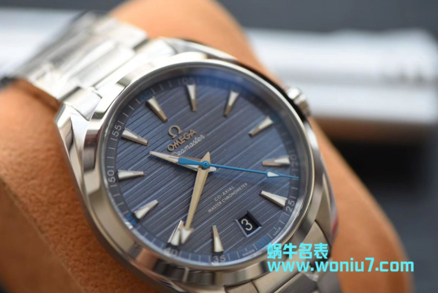 omega_xxxxx_big_00005.jpg