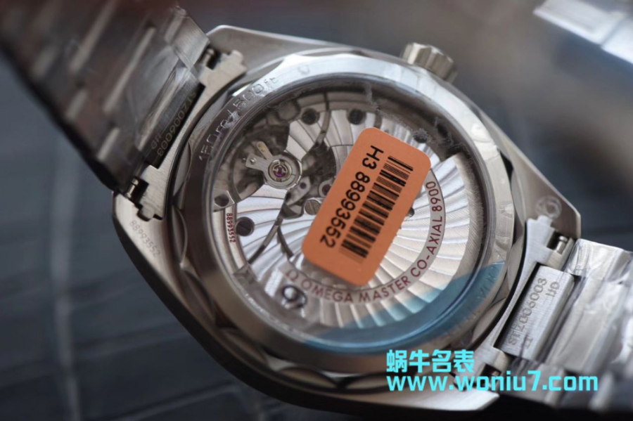omega_xxxxx_big_00009.jpg
