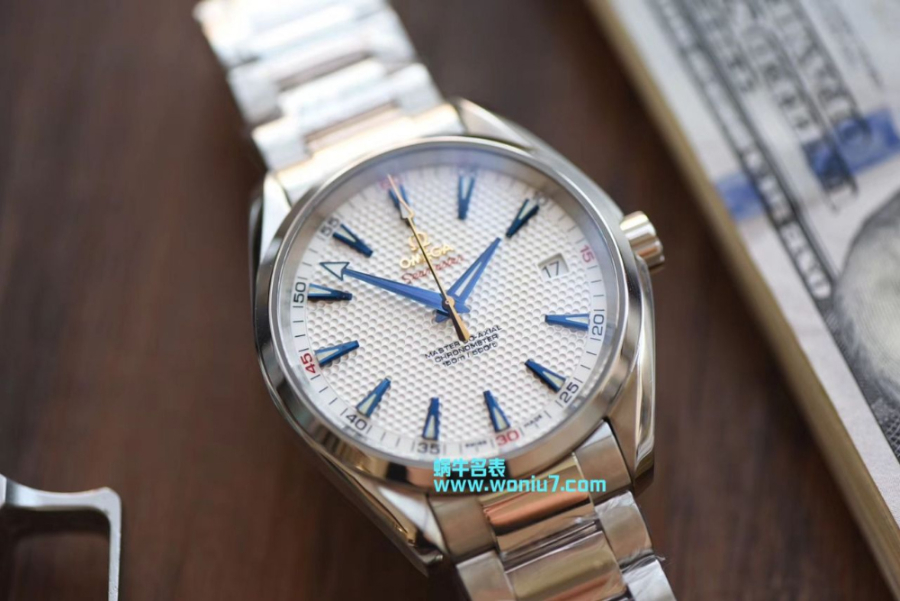 omega_xxxxx_big_00004.jpg
