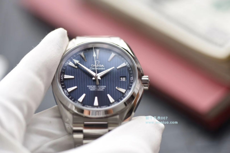 omega_xxxxx_big_00007.jpg