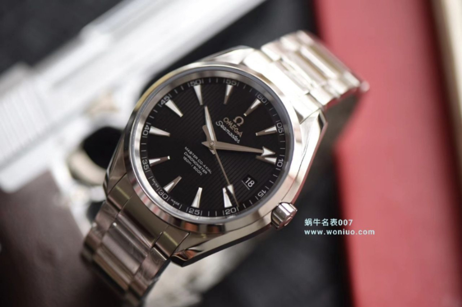 omega_xxxxx_big_00007.jpg