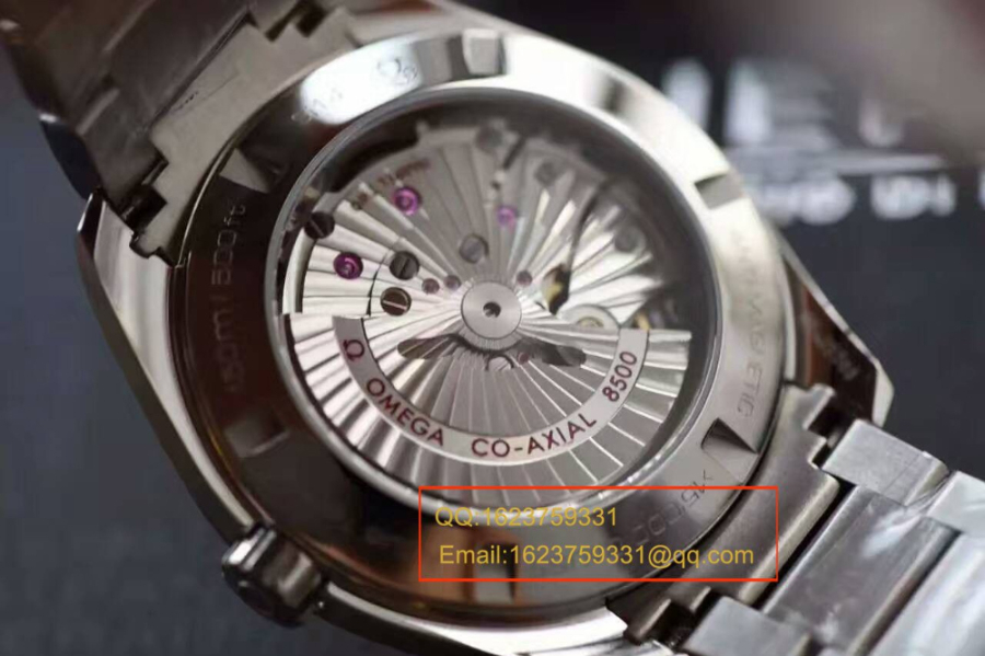 omega_xxxxx_big_00008.jpg