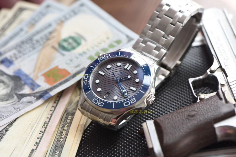 omega_xxxxx_big_00004.jpg