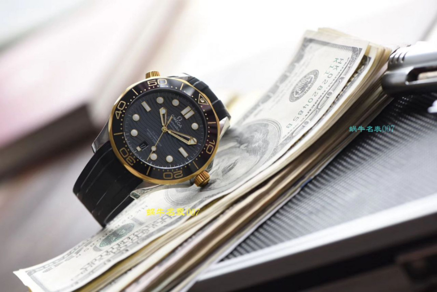 omega_xxxxx_big_00007.jpg