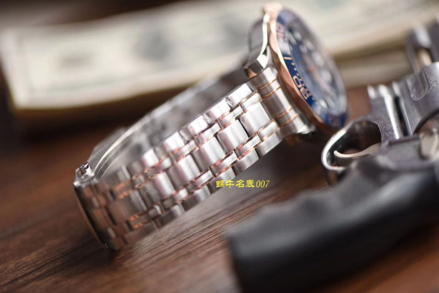omega_xxxxx_big_00008.jpg