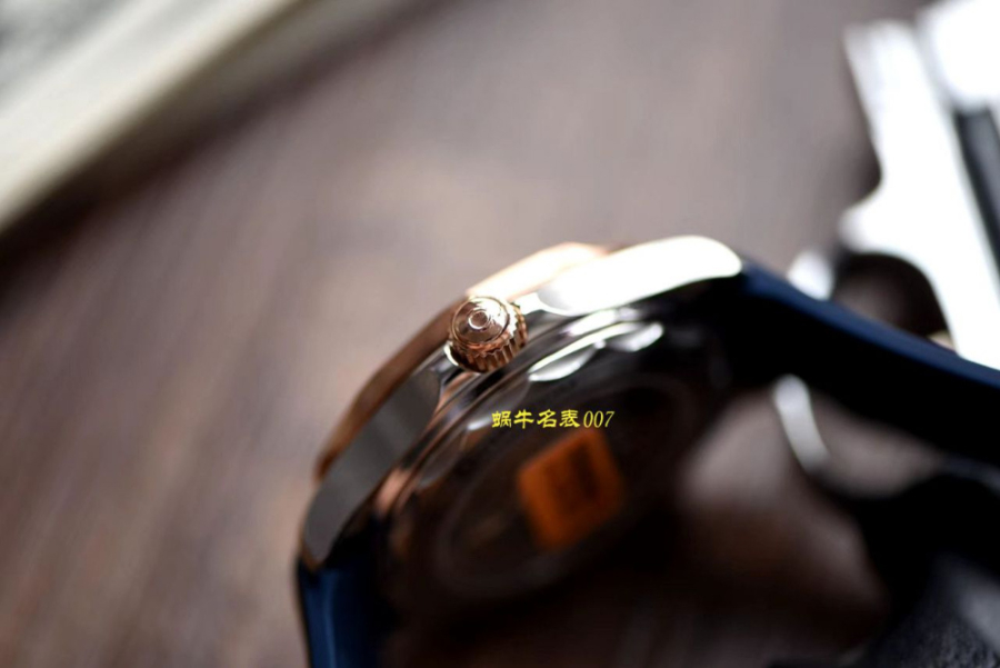 omega_xxxxx_big_00009.jpg