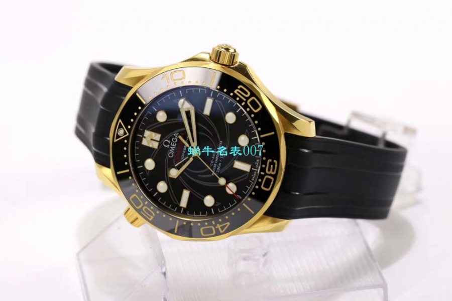 omega_xxxxx_big_00013.jpg