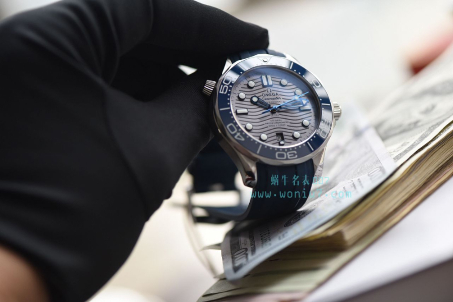 omega_xxxxx_big_00007.jpg
