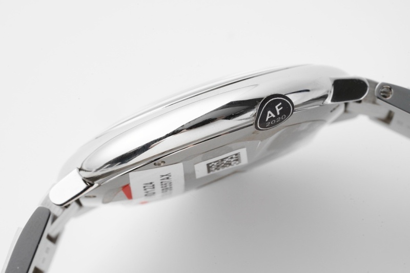 cartier_xxxxx_big_00006.jpg